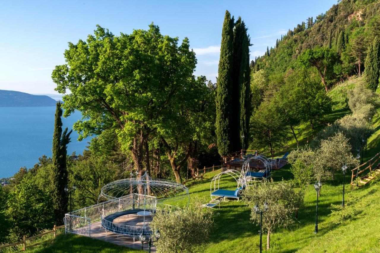Boutique Hotel Villa Sostaga غارنانو المظهر الخارجي الصورة