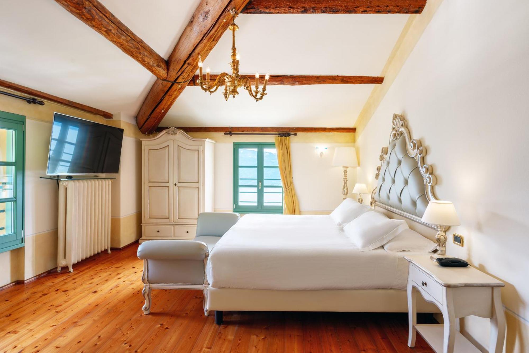 Boutique Hotel Villa Sostaga غارنانو المظهر الخارجي الصورة